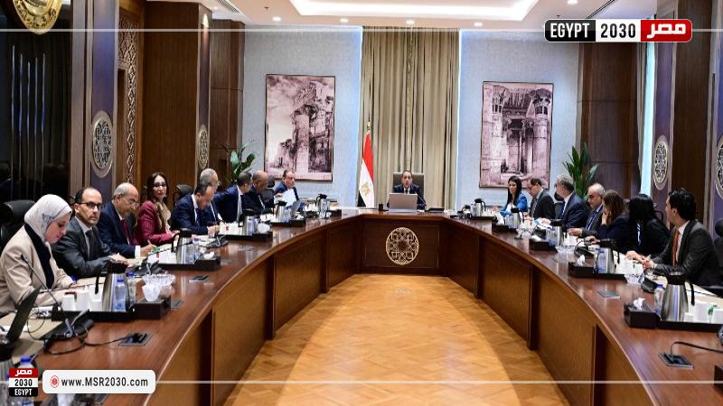 اجتماع رئيس الوزراء لمتابعة تنفيذ مشروعات الطاقة المُتجددة وربطها بالشبكة القومية