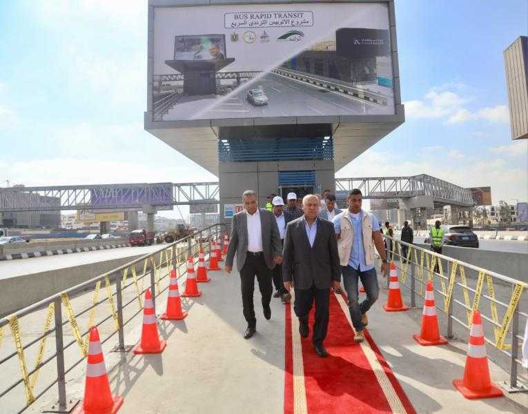 كامل الوزير: كافة الطرق والمحاور المؤدية للمتحف المصري الكبير في ابهى صورها