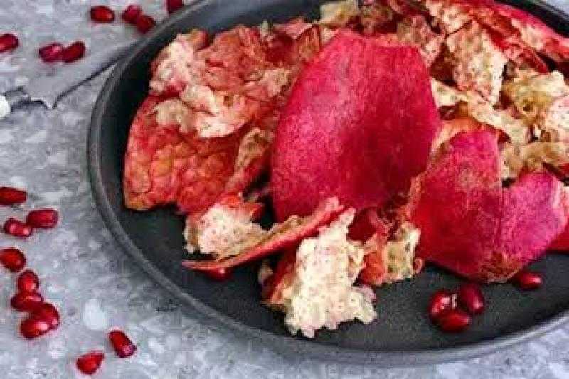 قشر الرمان.. كنز صحي وجمالي