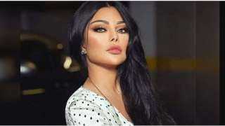 هيفاء وهبي تطلق أغنيتها الجديدة ”احنا الشلة” هيفاء وهبي تطلق أغنيتها الجديدة ”احنا الشلة”