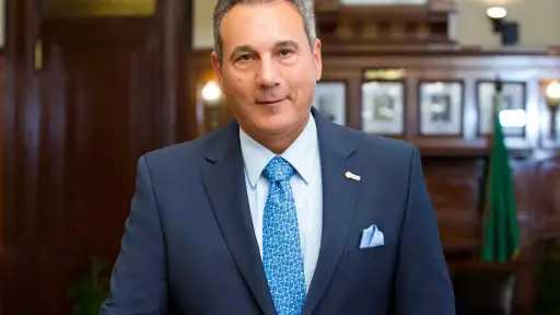 الأتربي: نتوقع استمرار تخفيض أسعار الفائدة بين 4%... الأتربي: نتوقع استمرار تخفيض أسعار الفائدة بين 4% و5% العام المقبل مع انخفاض التضخم