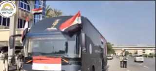 الجيزة تطلق حافلات تجوب الشوارع احتفالاً بافتتاح المتحف المصري الكبير.. فيديو