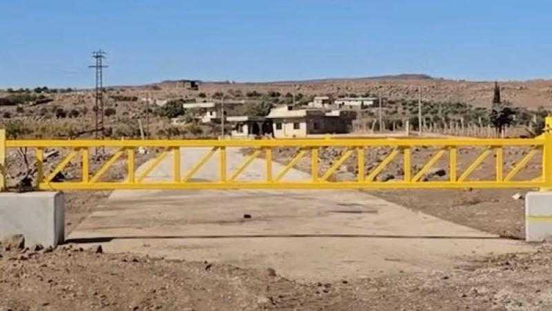 الاحتلال الإسرائيلي يعزل قرية بريف القنيطرة بسوريا