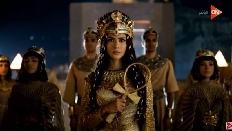 أحمد مالك وغزي وسلمى أبوضيف ويخطفون الأنظار بإطلالتهم الفرعونية بحفل افتتاح المتحف الكبير