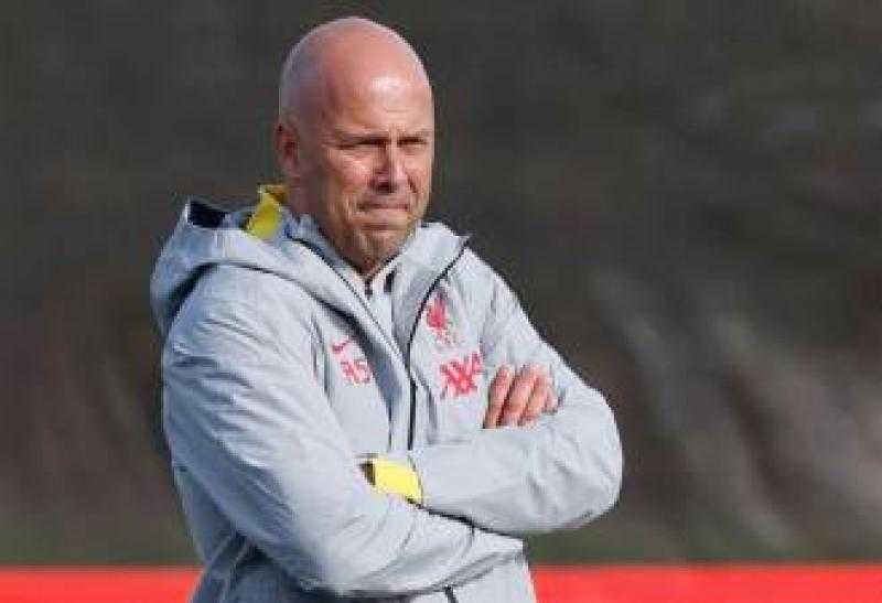 آرني سلوت: لا أفكر في السيتي الآن.. ريال مدريد فريق رائع وأنشيلوتي قدم عملًا مذهلًا