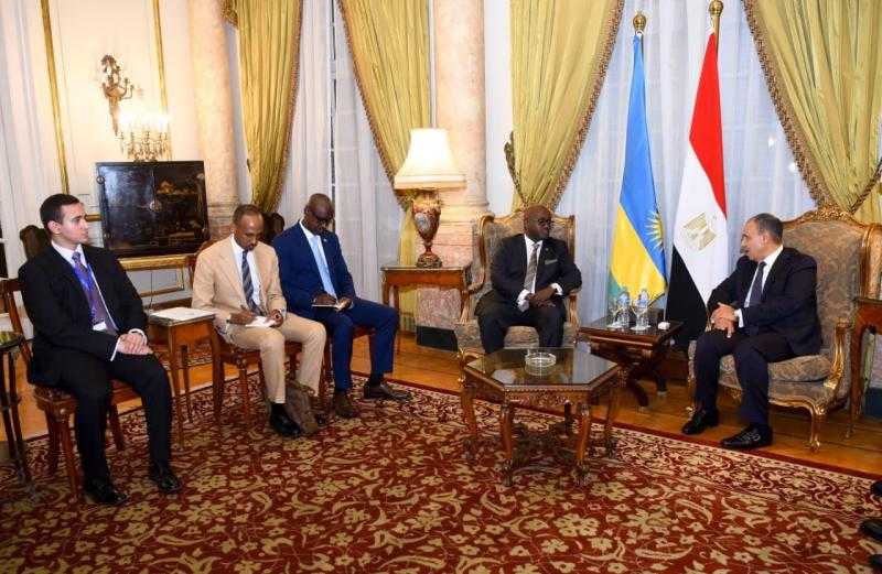 وزير الخارجية يشيد بما تشهده العلاقات مع رواندا من زخم متنامٍ