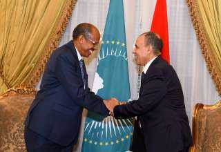 وزير الخارجية يلتقي رئيس مفوضية الاتحاد الأفريقي وزير الخارجية يلتقي رئيس مفوضية الاتحاد الأفريقي