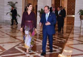 ملكة الدنمارك تشيد بدور مصر في التوصل لاتفاق وقف الحرب في قطاع غزة ومبادرة عقد مؤتمر لإعادة إعمار القطاع