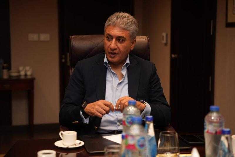 شريف فتحي يواصل سلسلة لقاءاته مع الوزراء ورؤساء الوفود المشاركين في احتفالية افتتاح المتحف المصري الكبير