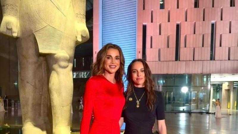 الملكة رانيا بصحبة ابنتها من المتحف المصرى الكبير: أحلى رحلة عبر الزمن