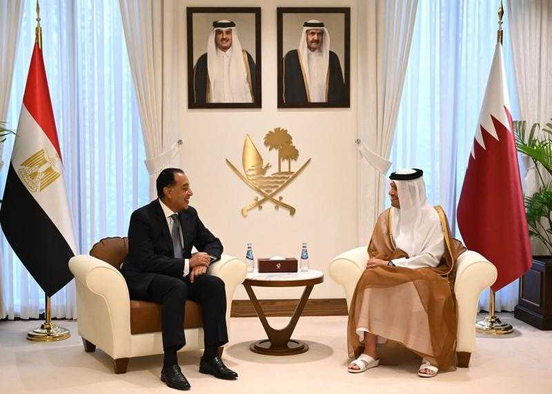 رئيس الوزارء القطري يستقبل مدبولي خلال زيارته الحالية للدوحة