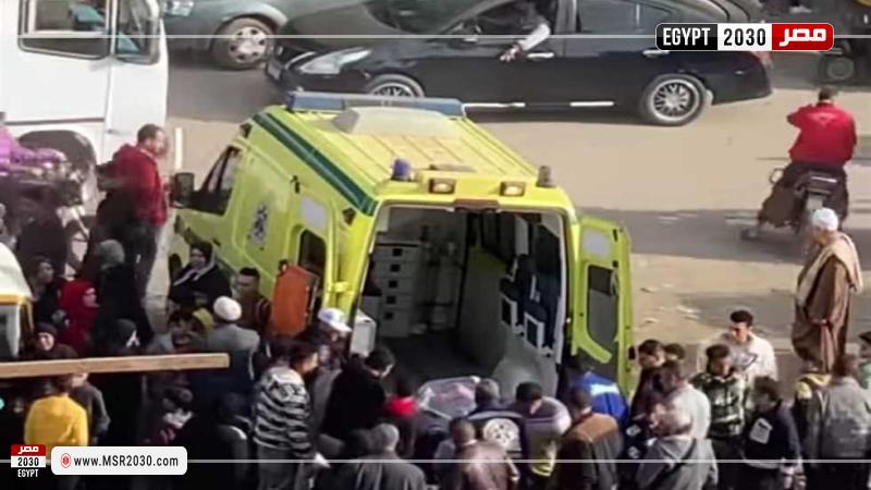 الاسعاف تنقل الضحايا 