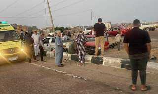 31 مصاب في تصادم سيارتين نصف نقل على... 31 مصاب في تصادم سيارتين نصف نقل على الطريق الساحلي بكفر الشيخ