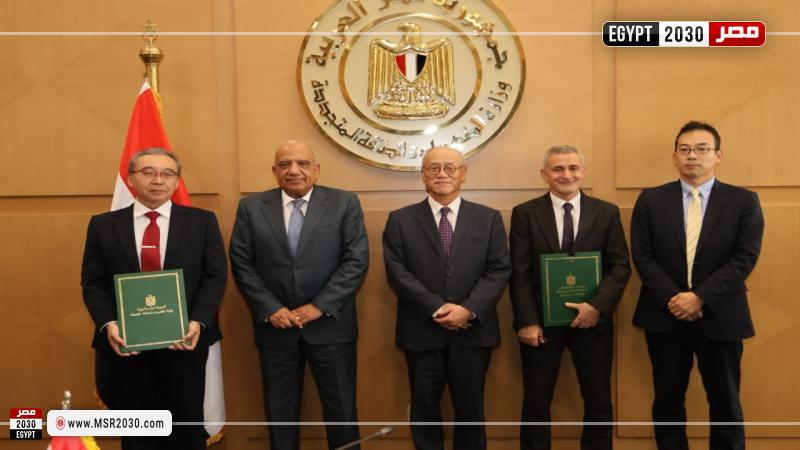 جانب من مراسم التوقيع