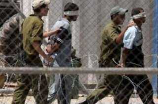 تفاصيل جديدة في قضية تسريب فيديو اعتداء جنود... تفاصيل جديدة في قضية تسريب فيديو اعتداء جنود الاحتلال على أسير فلسطيني