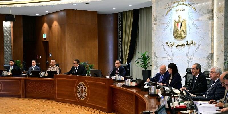 مدبولي يهنئ الرئيس والحكومة وأبناء الشعب المصري بمناسبة افتتاح المتحف المصري الكبير