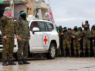 القسام تعلن أنها ستسلم جثة أحد الأسرى الإسرائيليين الساعة التاسعة بتوقيت غزة