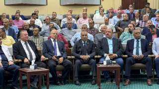 عبد المنعم الجمل: قانون العمل الجديد يحفظ كرامة وحقوق العامل