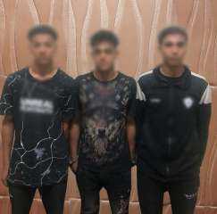 ضبط المتهمين بالاعتداء على منزل مواطن وإتلاف سيارته... ضبط المتهمين بالاعتداء على منزل مواطن وإتلاف سيارته بالجيزة بعد تداول فيديو