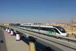 وزارة النقل تعلن افتتاح المونوريل للركاب الأسبوع الأول... وزارة النقل تعلن افتتاح المونوريل للركاب الأسبوع الأول من يناير 2026