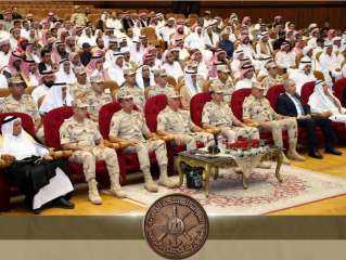 قيادة الجيش الثالث الميدانى تستقبل عددًا من شيوخ... قيادة الجيش الثالث الميدانى تستقبل عددًا من شيوخ وعواقل القبائل بمحافظتي السويس وجنوب سيناء