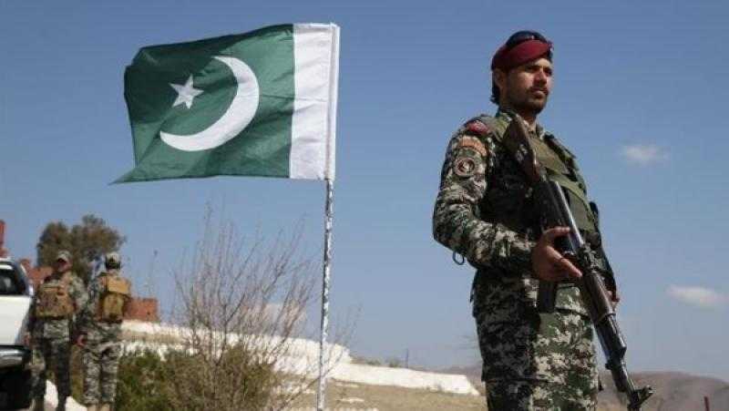 باكستان وبريطانيا تبحثان تعزيز التعاون الدفاعي ويؤكدان أهمية مواصلة التنسيق لضمان استقرار المنطقة