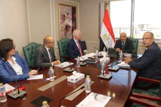 وزير الكهرباء يبحث مع تحالف رينيرجي جروب بارتنرز... وزير الكهرباء يبحث مع تحالف رينيرجي جروب بارتنرز إنشاء مشروع متكامل للطاقات المتجددة
