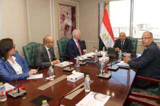 وزير الكهرباء يبحث مع تحالف رينيرجي جروب بارتنرز... وزير الكهرباء يبحث مع تحالف رينيرجي جروب بارتنرز إنشاء مشروع متكامل للطاقات المتجددة