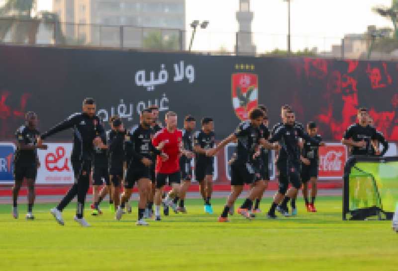 الأهلي ينهي استعداداته لمواجهة الزمالك بنهائي السوبر المصري