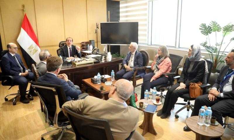 وزارة الصحة تستقبل لجنة الخبراء الاستشارية المستقلة للرقابة بمنظمة الصحة العالمية