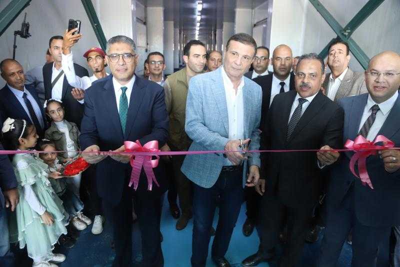 وزير الزراعة ومحافظ الجيزة يفتتحان فعاليات المهرجان الدولي للتمور في دورته الثامنة بالواحات البحرية