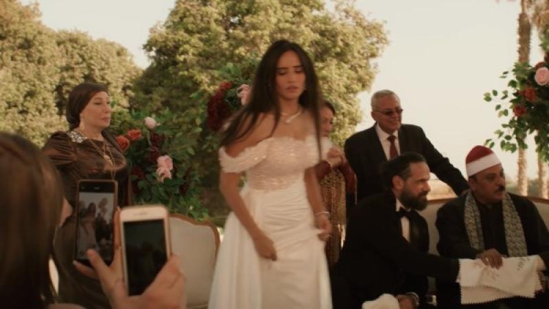 ورد وشوكولاتة 