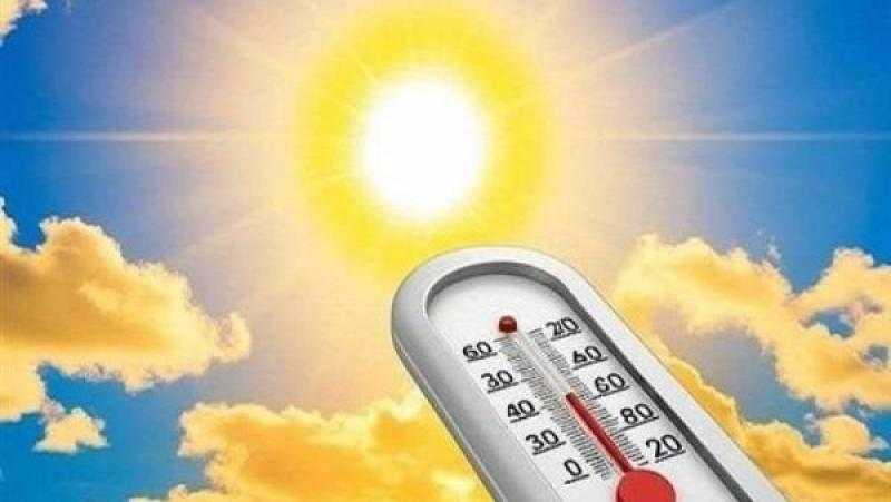 الأرصاد: كتل هوائية صحراوية تتسبب في ارتفاع درجات الحرارة| تفاصيل