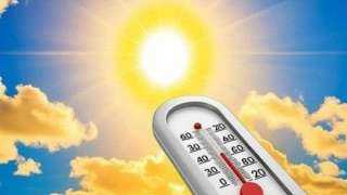 الأرصاد: كتل هوائية صحراوية تتسبب في ارتفاع درجات الحرارة| تفاصيل