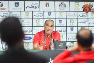 قبل مواجهة بيراميدز.. علي ماهر يوجه رسالة قوية... قبل مواجهة بيراميدز.. علي ماهر يوجه رسالة قوية لمروان عثمان بعد انضمامه للفراعنة