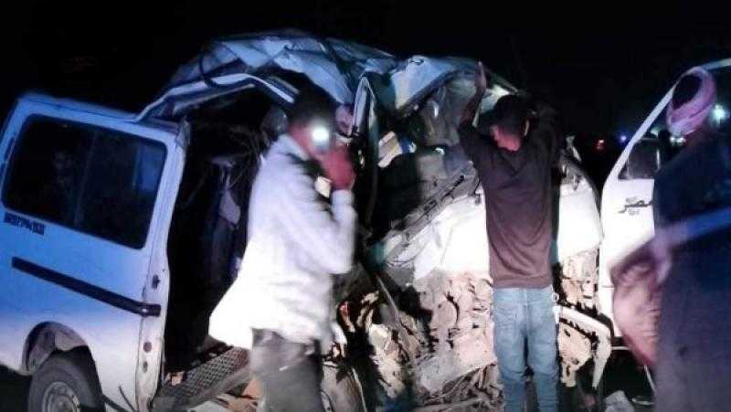 جايين من بني سويف.. مصرع 8 أشخاص وإصابة 7 في انقلاب ميكروباص بالكريمات