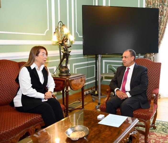 وزير الخارجية يستقبل مديرة مكتب الأمم المتحدة المعني بالمخدرات والجريمة في فيينا