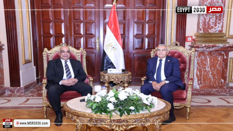 وزير العدل يزور رئيس مجلس الشيوخ لتهنئته بتولي منصبه