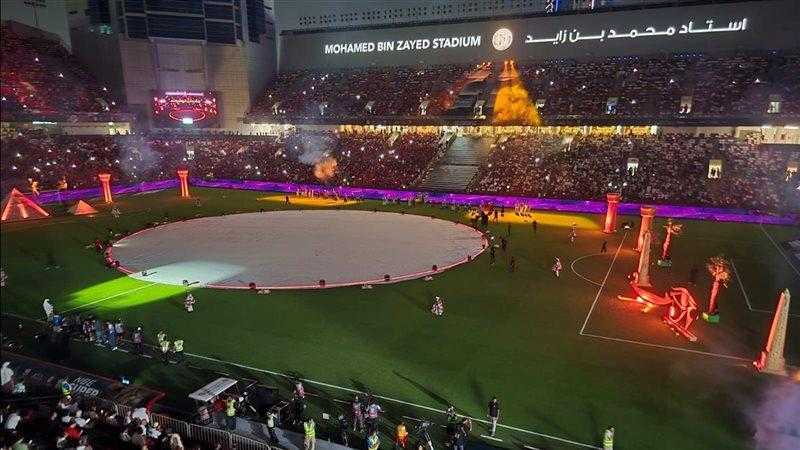حفل نهائي كأس السوبر المصري بين الأهلي والزمالك في أجواء أسطورية بأبو ظبي