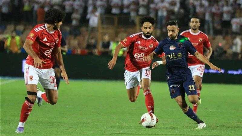 أشرف بن شرقي يمنح الأهلي التقدم على الزمالك في الشوط الأول للسوبر المصري