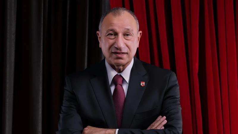 الخطيب يهنئ لاعبي الأهلي وجهازهم الفني والإداري بالسوبر المصري