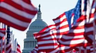 أمريكا: خبراء الأرصاد الجوية يحذرون من تساقط ثلوج... أمريكا: خبراء الأرصاد الجوية يحذرون من تساقط ثلوج كثيفة في منطقة البحيرات العظمى