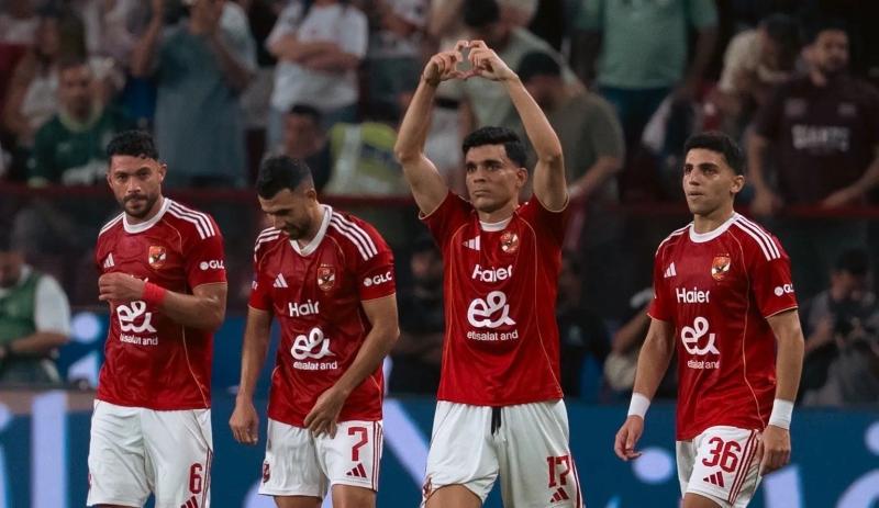 طارق قنديل: الدوري لن يخرج من الأهلي.. وتوروب يسير بخطى ناجحة مع الفريق