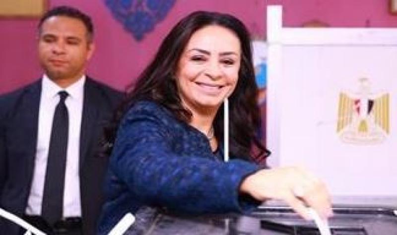 وزيرة التضامن تدلي بصوتها في انتخابات مجلس النواب