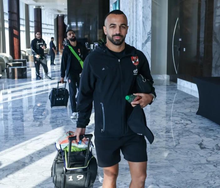 بعثة الأهلي تصل القاهرة بعد التتويج بالسوبر المصري