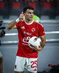 إعلامي: «زيزو أظهر شخصية كبيرة أمام هجوم جماهير الزمالك»