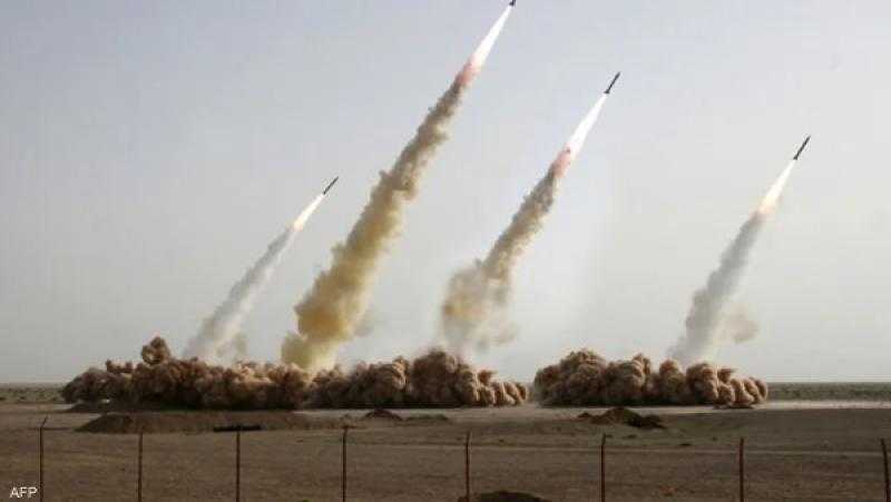 الدفاع الروسية: صواريخ ”كينجال” تدك مطارا عسكريا ومركز استخبارات بأوكرانيا