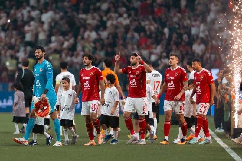 عضو مجلس الأهلي: نمتلك أقوى قائمة في إفريقيا.. وتوروب يسير بخطى ثابتة نحو النجاح