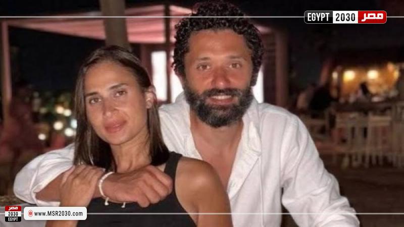 كريم محمود عبد العزيز وطليقته