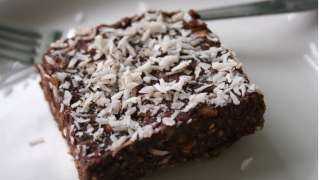 طريقة عمل بسبوسة بالشوكولاتة